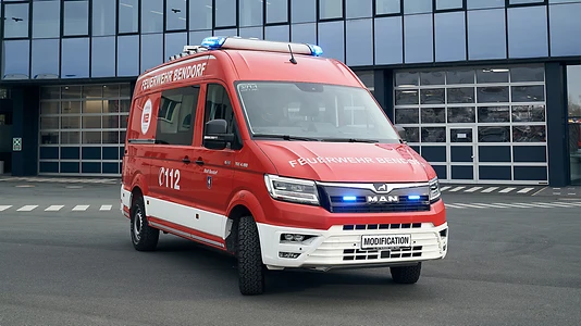 ПОЖЕЖНІ АВТОМОБІЛІ Й АВТОМОБІЛІ ЕКСТРЕНИХ СЛУЖБ
