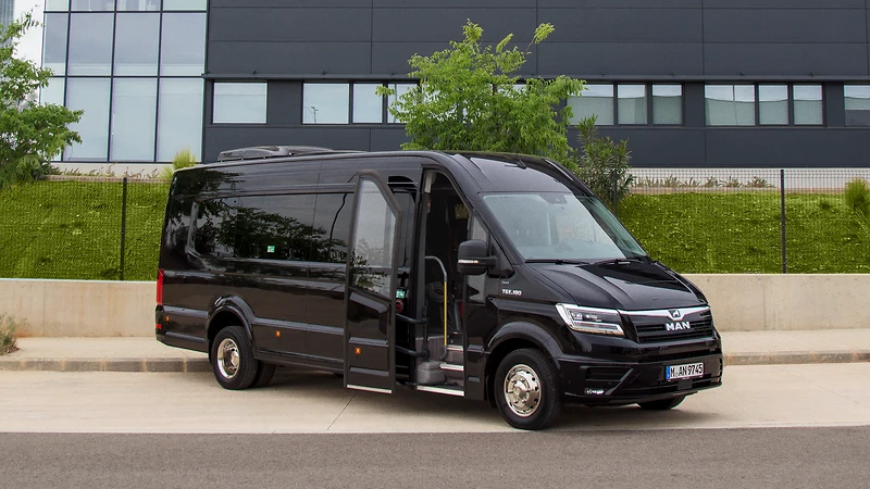 MAN TGE KOMBI: МАЛИЙ АВТОБУС ІЗ ВЕЛИКИМИ МОЖЛИВОСТЯМИ
